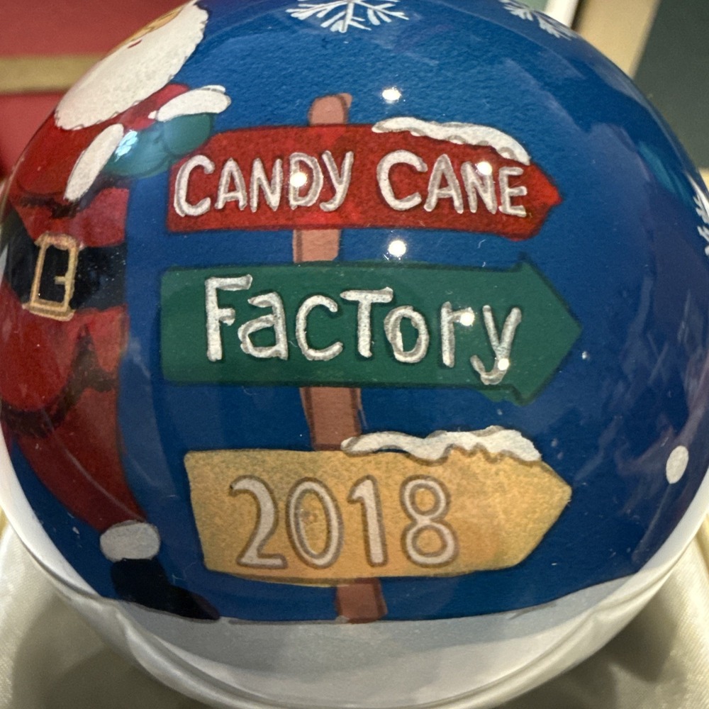 Pier 1 Li Bien 3” Christmas Ornament 2018 Santa & Ginger Bread House, sign post